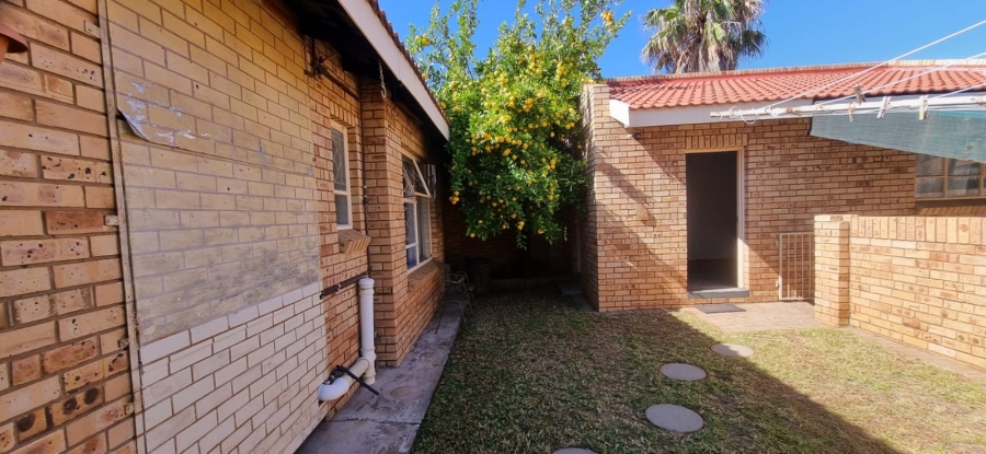 3 Bedroom Property for Sale in Minerva Gardens Northern Cape